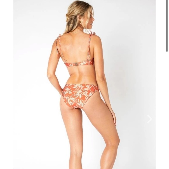 MINKPINK Bikini Set - Picture 4 of 11